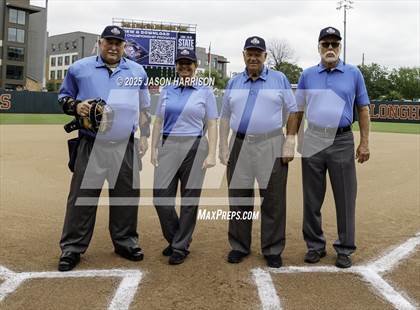 Thumbnail 2 in Riesel vs. Ganado (UIL Softball 2A D1 Final) photogallery.