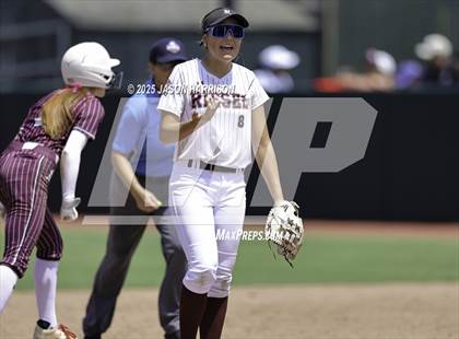 Thumbnail 1 in Riesel vs. Ganado (UIL Softball 2A D1 Final) photogallery.