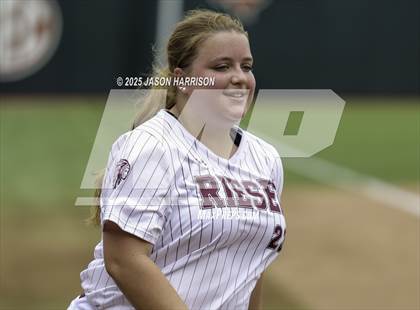 Thumbnail 3 in Riesel vs. Ganado (UIL Softball 2A D1 Final) photogallery.