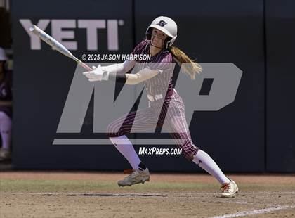 Thumbnail 3 in Riesel vs. Ganado (UIL Softball 2A D1 Final) photogallery.