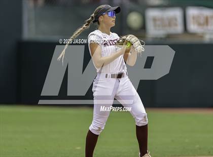 Thumbnail 1 in Riesel vs. Ganado (UIL Softball 2A D1 Final) photogallery.