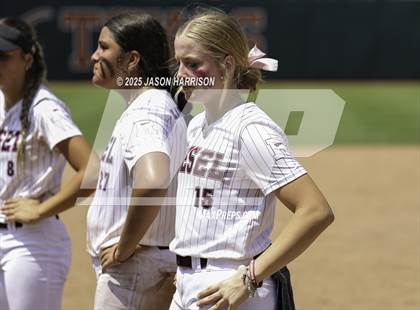 Thumbnail 3 in Riesel vs. Ganado (UIL Softball 2A D1 Final) photogallery.
