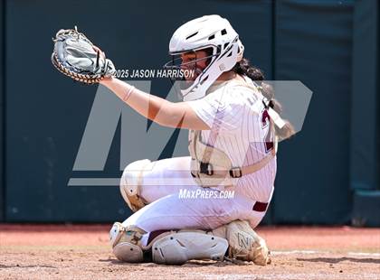 Thumbnail 2 in Riesel vs. Ganado (UIL Softball 2A D1 Final) photogallery.