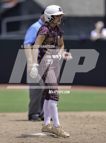 Thumbnail 1 in Riesel vs. Ganado (UIL Softball 2A D1 Final) photogallery.