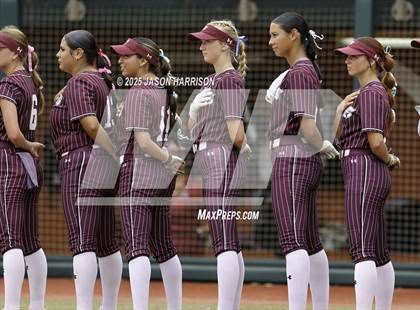 Thumbnail 3 in Riesel vs. Ganado (UIL Softball 2A D1 Final) photogallery.