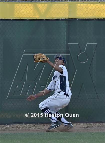 Thumbnail 3 in IMG Academy vs. Loyola (Anderson Bat National Classic) photogallery.
