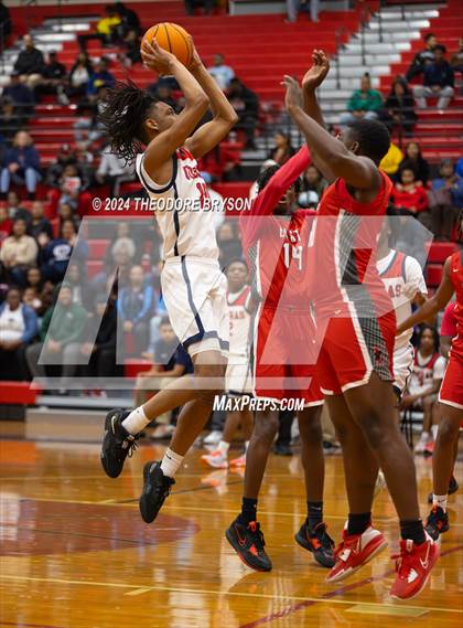 Thumbnail 1 in Whites Creek vs. East Nashville Magnet (Region 4-2A Final) photogallery.