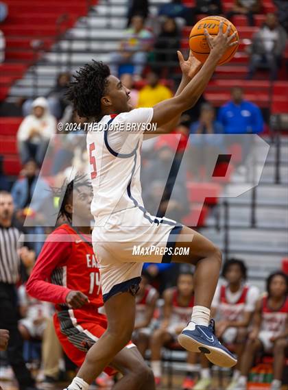 Thumbnail 3 in Whites Creek vs. East Nashville Magnet (Region 4-2A Final) photogallery.