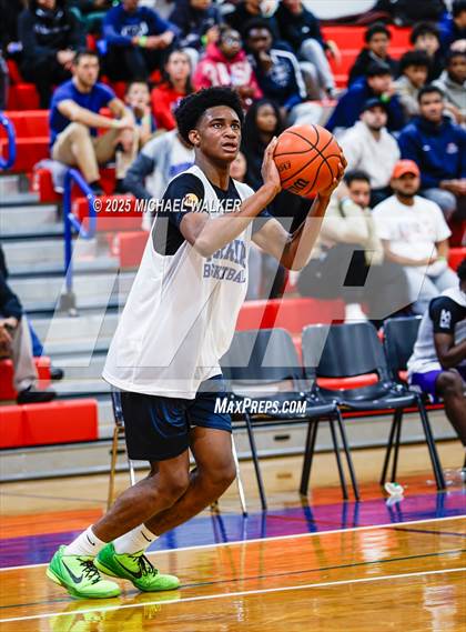 Thumbnail 3 in St. Francis Prep Vs Thomas Jefferson Campus (The Preview HS Showcase) photogallery.