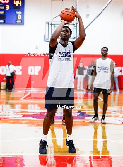 Thumbnail 2 in St. Francis Prep Vs Thomas Jefferson Campus (The Preview HS Showcase) photogallery.