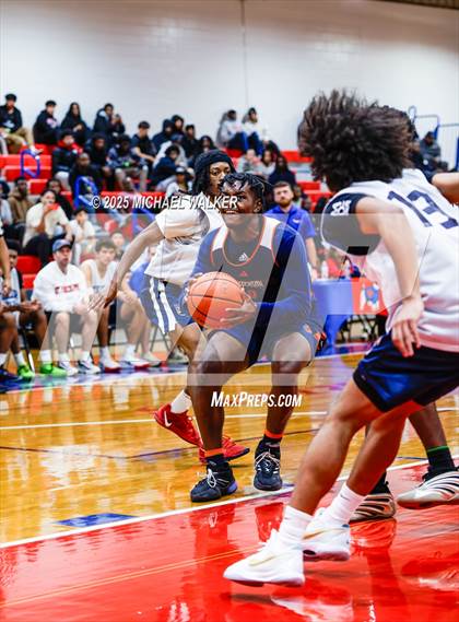 Thumbnail 1 in St. Francis Prep Vs Thomas Jefferson Campus (The Preview HS Showcase) photogallery.