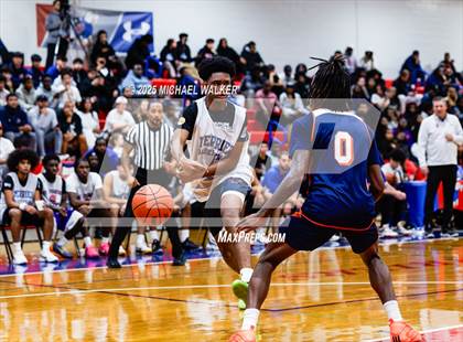 Thumbnail 3 in St. Francis Prep Vs Thomas Jefferson Campus (The Preview HS Showcase) photogallery.