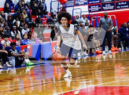 Thumbnail 2 in St. Francis Prep Vs Thomas Jefferson Campus (The Preview HS Showcase) photogallery.