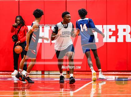 Thumbnail 1 in St. Francis Prep Vs Thomas Jefferson Campus (The Preview HS Showcase) photogallery.