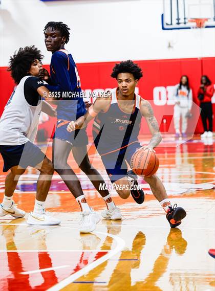 Thumbnail 3 in St. Francis Prep Vs Thomas Jefferson Campus (The Preview HS Showcase) photogallery.