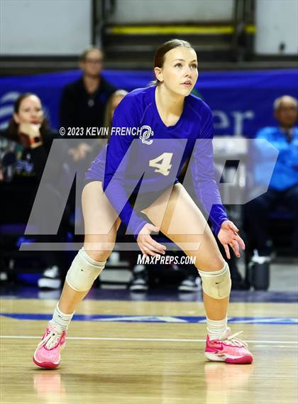 Thumbnail 3 in O'Connor vs. Perry (AIA 6A Final) photogallery.