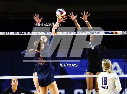 Thumbnail 3 in O'Connor vs. Perry (AIA 6A Final) photogallery.
