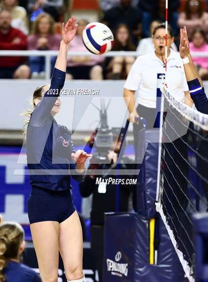 Thumbnail 1 in O'Connor vs. Perry (AIA 6A Final) photogallery.