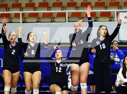 Thumbnail 3 in O'Connor vs. Perry (AIA 6A Final) photogallery.