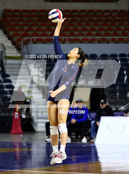 Thumbnail 3 in O'Connor vs. Perry (AIA 6A Final) photogallery.