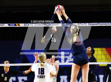 Thumbnail 3 in O'Connor vs. Perry (AIA 6A Final) photogallery.