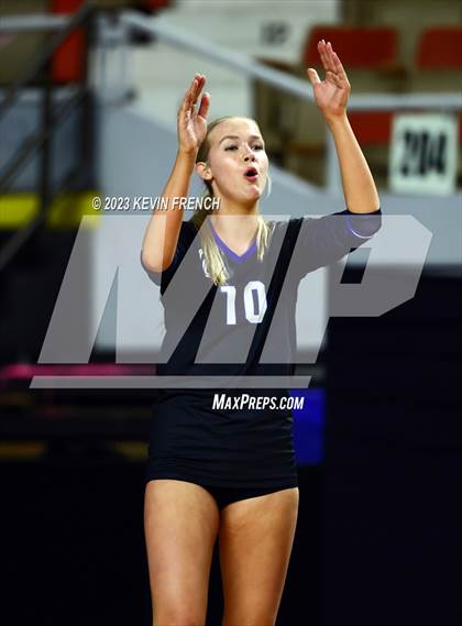 Thumbnail 1 in O'Connor vs. Perry (AIA 6A Final) photogallery.