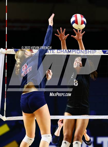 Thumbnail 3 in O'Connor vs. Perry (AIA 6A Final) photogallery.