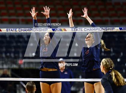 Thumbnail 1 in O'Connor vs. Perry (AIA 6A Final) photogallery.