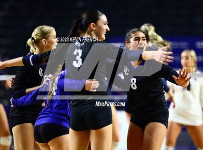 Thumbnail 3 in O'Connor vs. Perry (AIA 6A Final) photogallery.