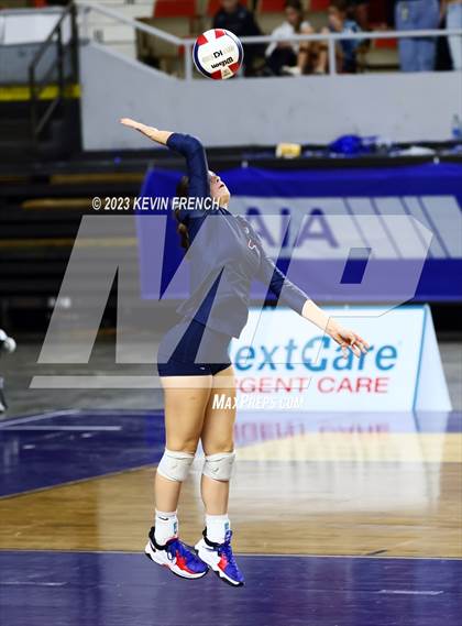 Thumbnail 3 in O'Connor vs. Perry (AIA 6A Final) photogallery.
