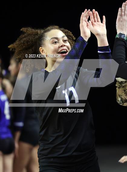 Thumbnail 3 in O'Connor vs. Perry (AIA 6A Final) photogallery.