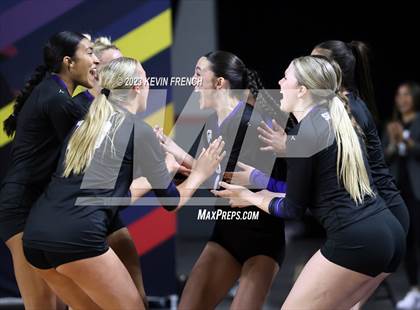 Thumbnail 2 in O'Connor vs. Perry (AIA 6A Final) photogallery.