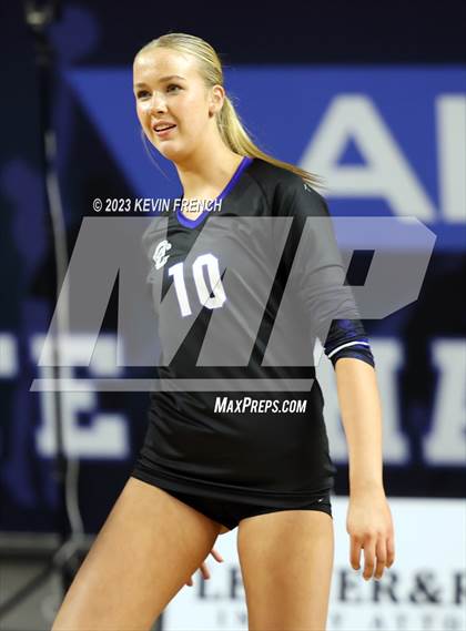 Thumbnail 3 in O'Connor vs. Perry (AIA 6A Final) photogallery.