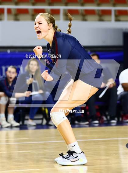 Thumbnail 1 in O'Connor vs. Perry (AIA 6A Final) photogallery.