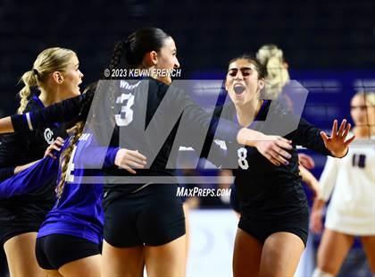 Thumbnail 2 in O'Connor vs. Perry (AIA 6A Final) photogallery.