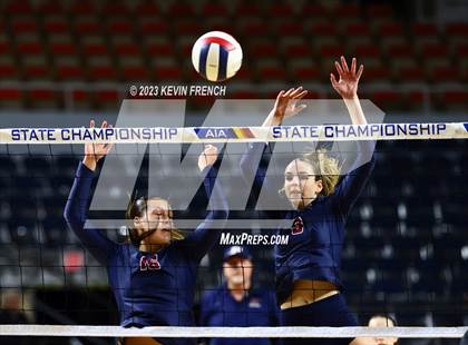 Thumbnail 2 in O'Connor vs. Perry (AIA 6A Final) photogallery.