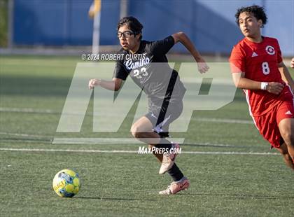 Thumbnail 2 in El Camino Real vs. Hart photogallery.