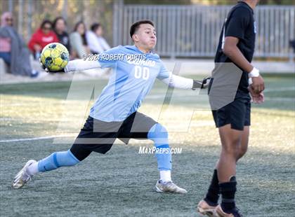 Thumbnail 3 in El Camino Real vs. Hart photogallery.