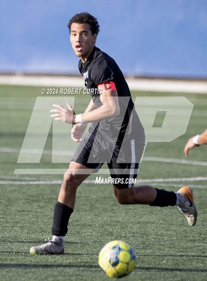 Thumbnail 1 in El Camino Real vs. Hart photogallery.
