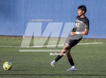 Thumbnail 1 in El Camino Real vs. Hart photogallery.
