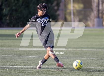 Thumbnail 3 in El Camino Real vs. Hart photogallery.