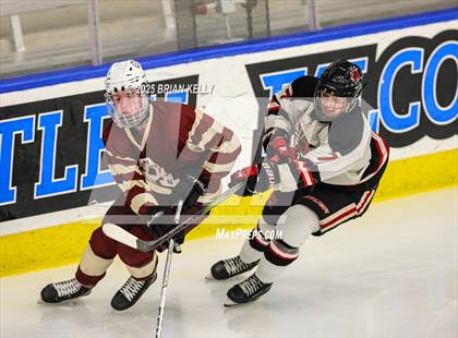 Thumbnail 3 in Arlington vs Reading Memorial (Ed Burns Tournament Round 2) photogallery.