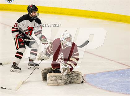 Thumbnail 3 in Arlington vs Reading Memorial (Ed Burns Tournament Round 2) photogallery.