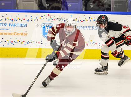 Thumbnail 2 in Arlington vs Reading Memorial (Ed Burns Tournament Round 2) photogallery.