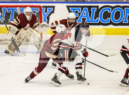 Thumbnail 1 in Arlington vs Reading Memorial (Ed Burns Tournament Round 2) photogallery.