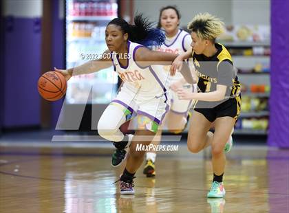 Thumbnail 1 in Franklin Heights vs Reynoldsburg (OHSAA D1 Sectional Final) photogallery.