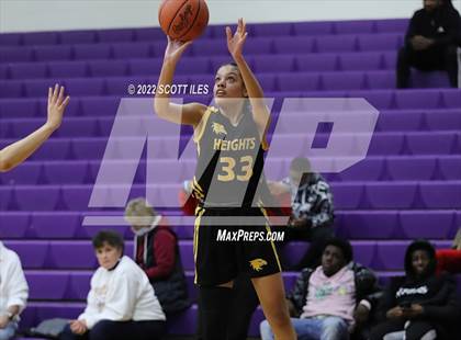Thumbnail 2 in Franklin Heights vs Reynoldsburg (OHSAA D1 Sectional Final) photogallery.