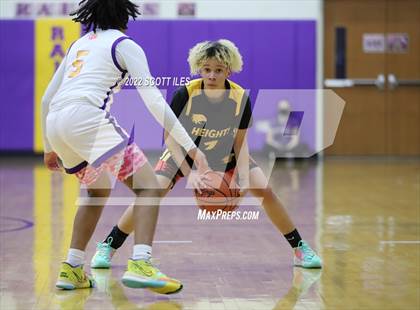 Thumbnail 3 in Franklin Heights vs Reynoldsburg (OHSAA D1 Sectional Final) photogallery.