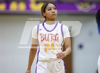 Thumbnail 2 in Franklin Heights vs Reynoldsburg (OHSAA D1 Sectional Final) photogallery.
