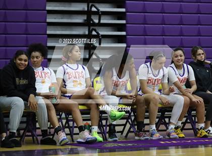 Thumbnail 2 in Franklin Heights vs Reynoldsburg (OHSAA D1 Sectional Final) photogallery.